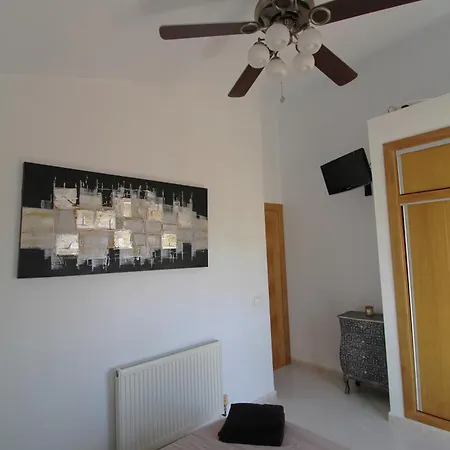 4 Bedroom Family With Private Pool In Martin * Villacosta