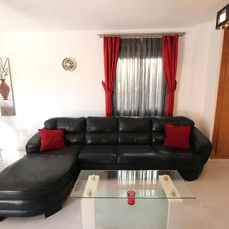 Villa 4 Bedroom Family With Private Pool In Martin *