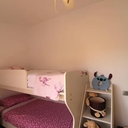 4 Bedroom Family With Private Pool In Martin Villacosta
